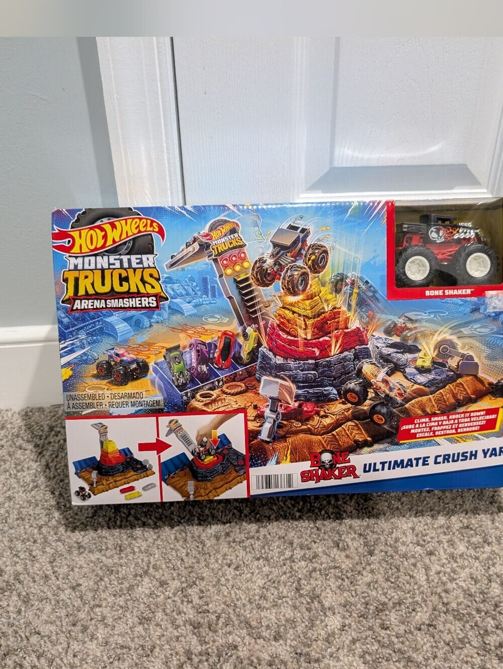NIB Hot Wheels Monster Trucks Arena Smashers - Bone Shaker Ultimate Crush Yard